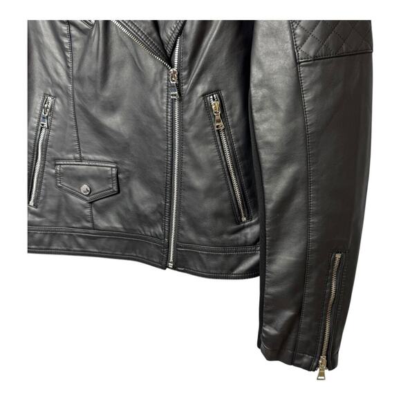 Express black faux leather quilted moto jacket size large NWT - Picture 5 of 9